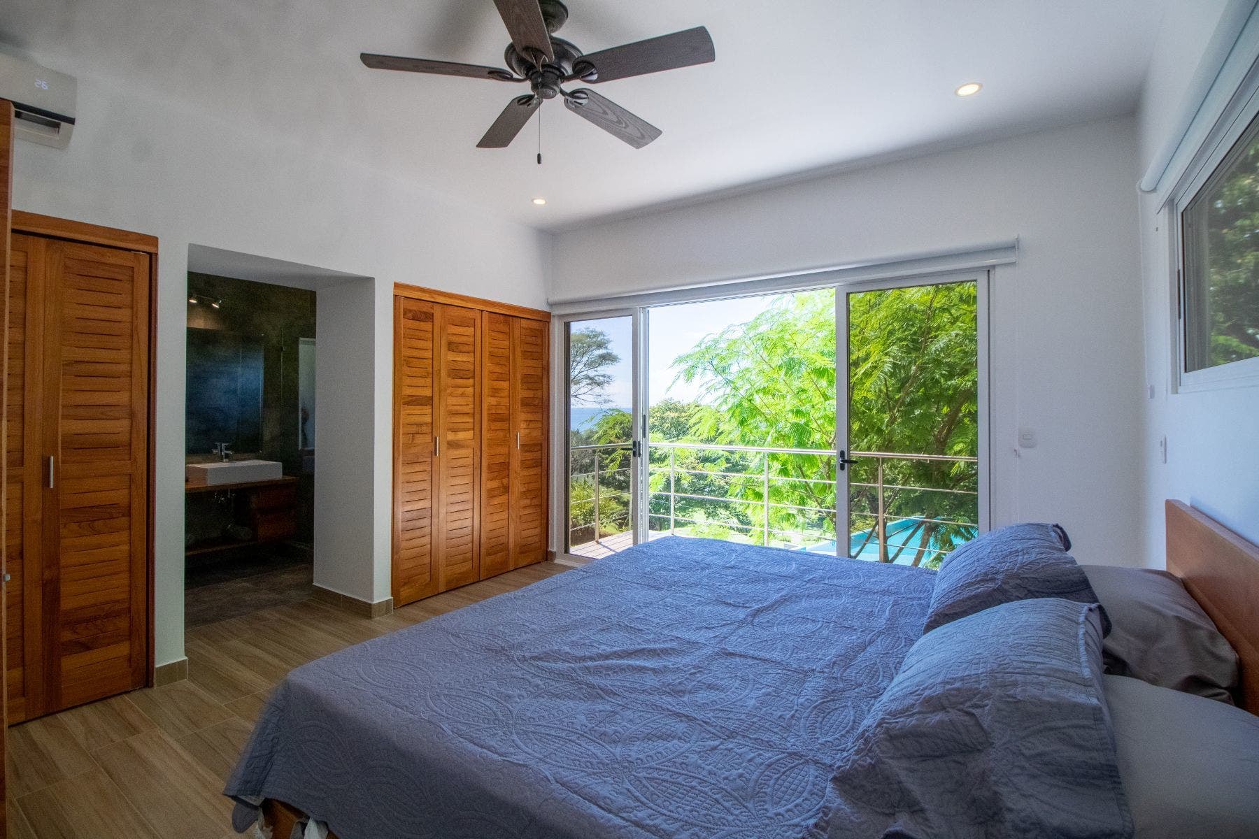 Ocean View Condo Playa Hermosa — photo 9 of 17