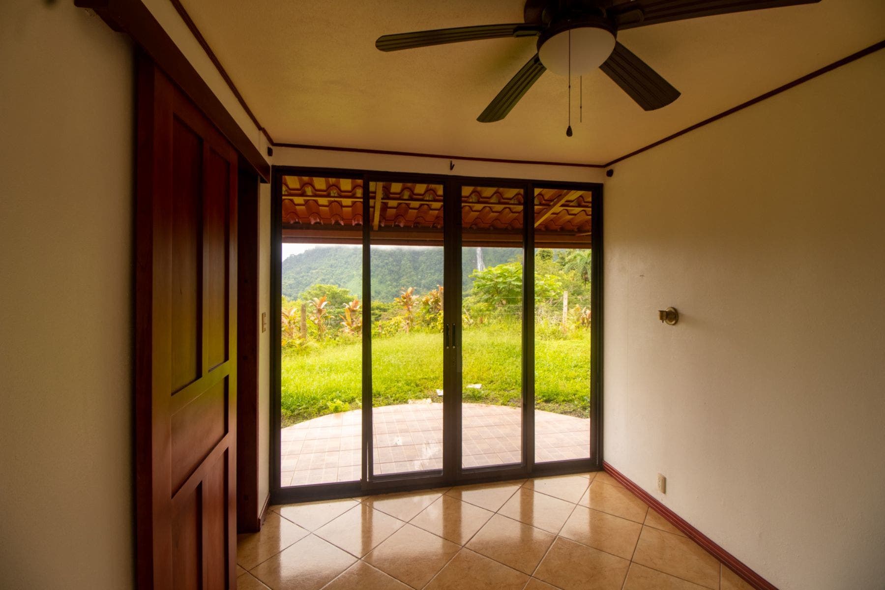 Diamante Waterfall View House — photo 13 of 16