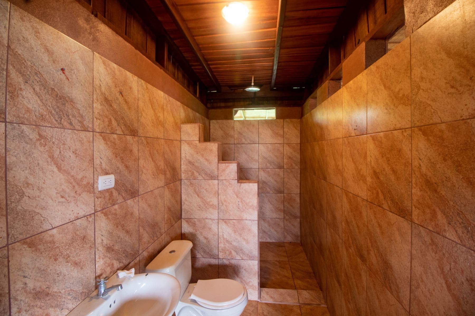 Diamante Waterfall View House — photo 11 of 16