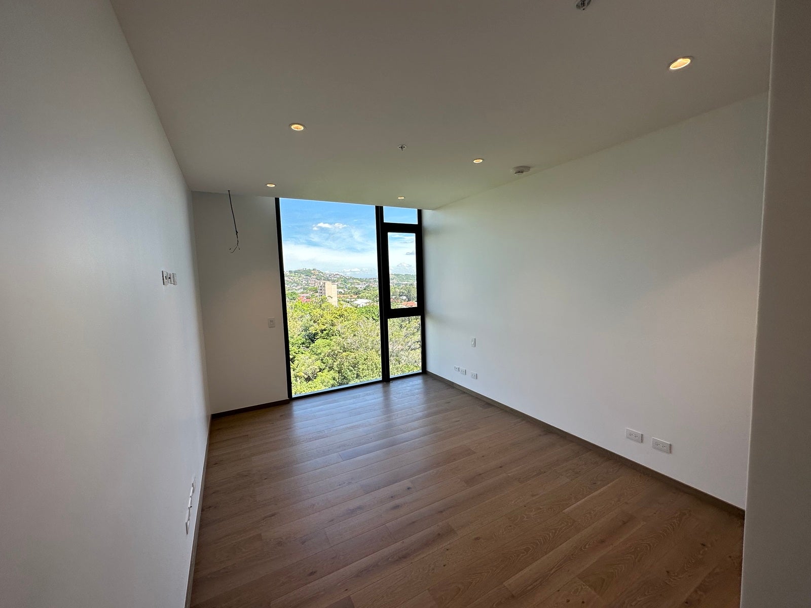 10th Floor Avenida Escazu 402 Residence, #10 — photo 18 of 19