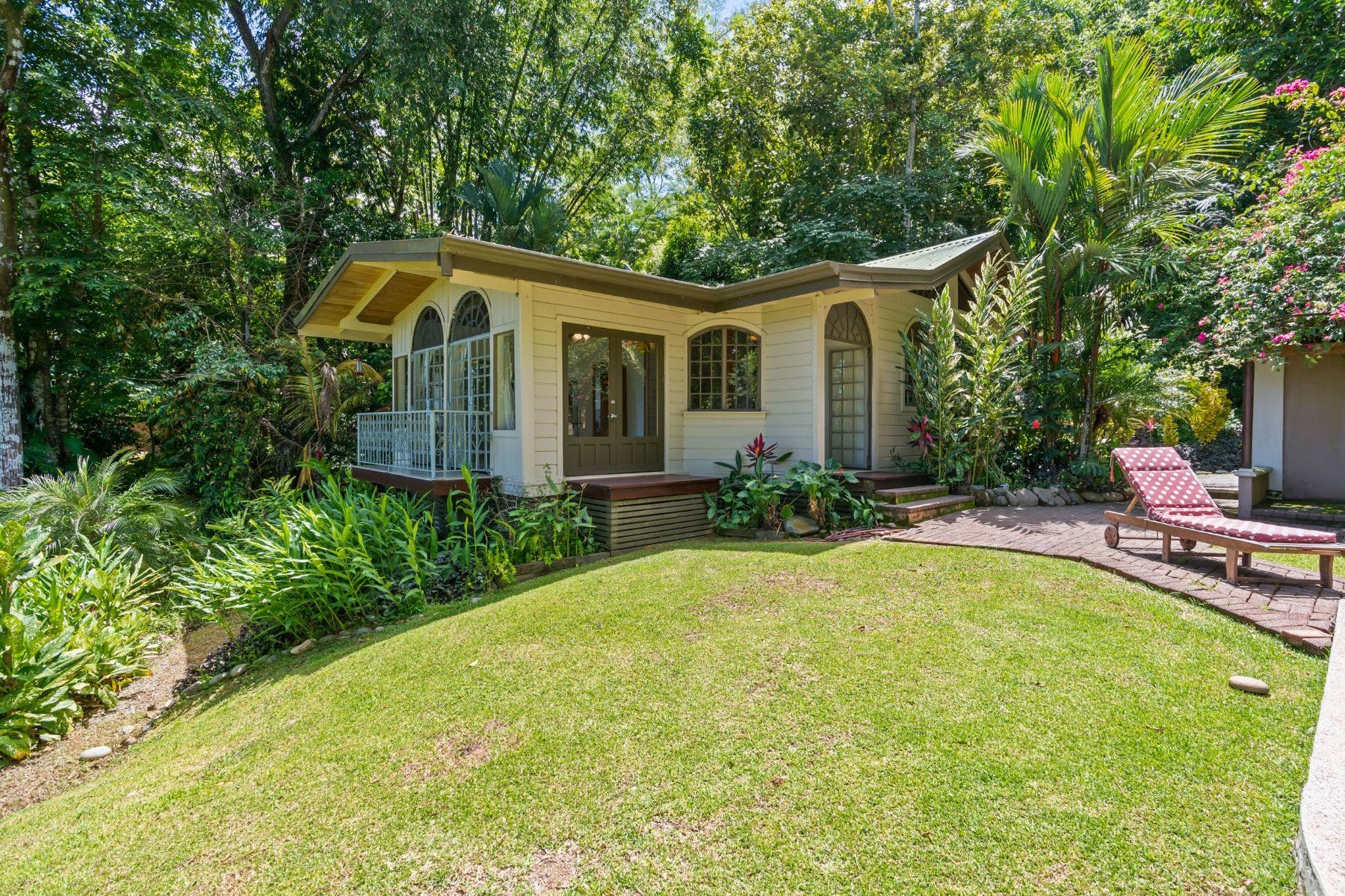 Lagunas Single Family House — photo 3 of 19