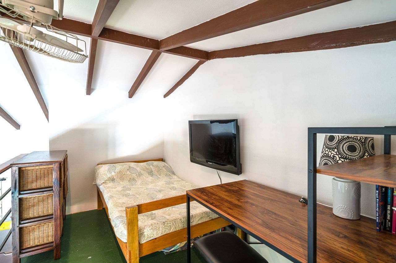 Elegant home in Playa Hermosa. — photo 18 of 19