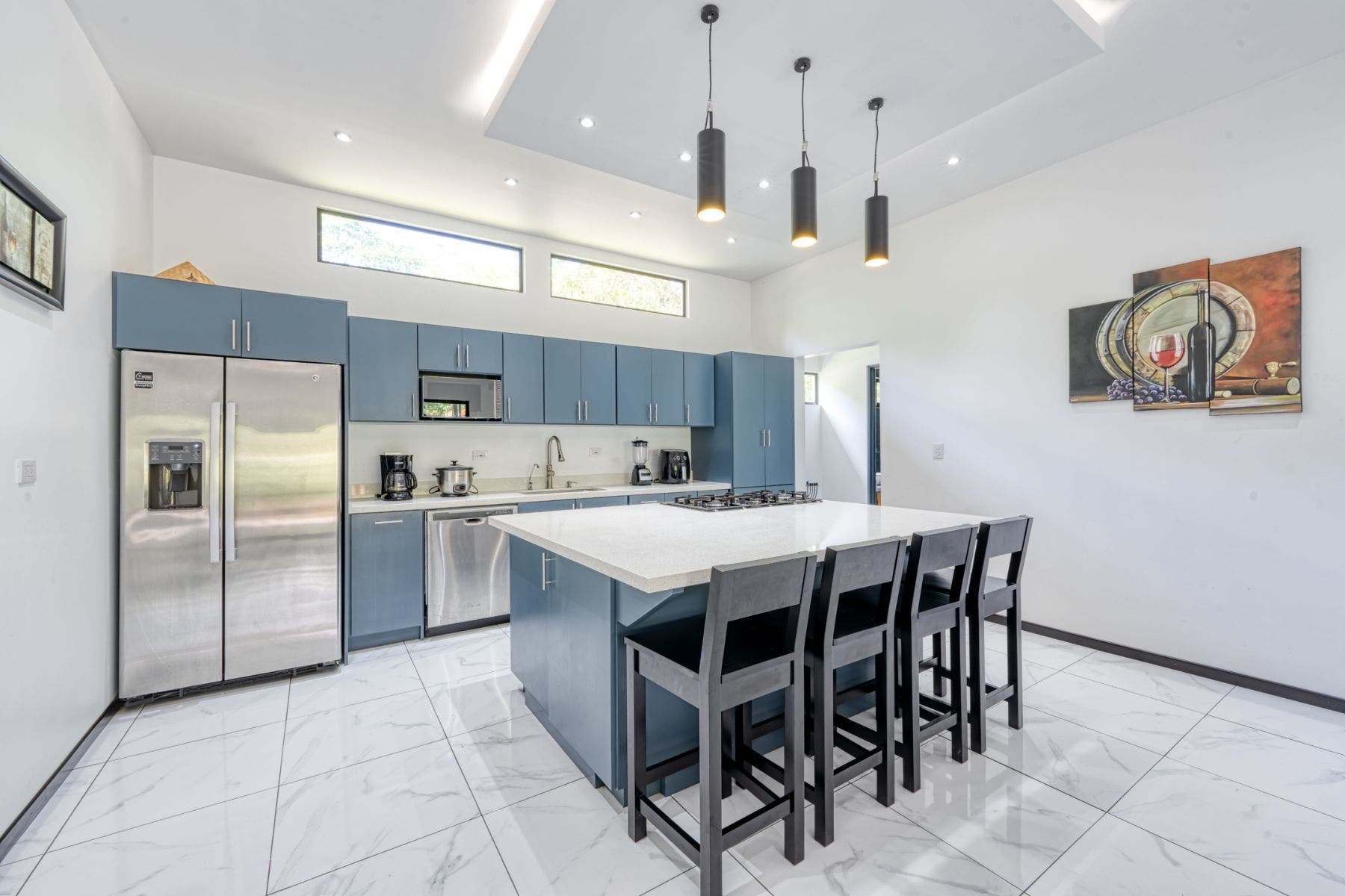 Gorgeous Brand New Home with Pool in Uvita — photo 3 of 16