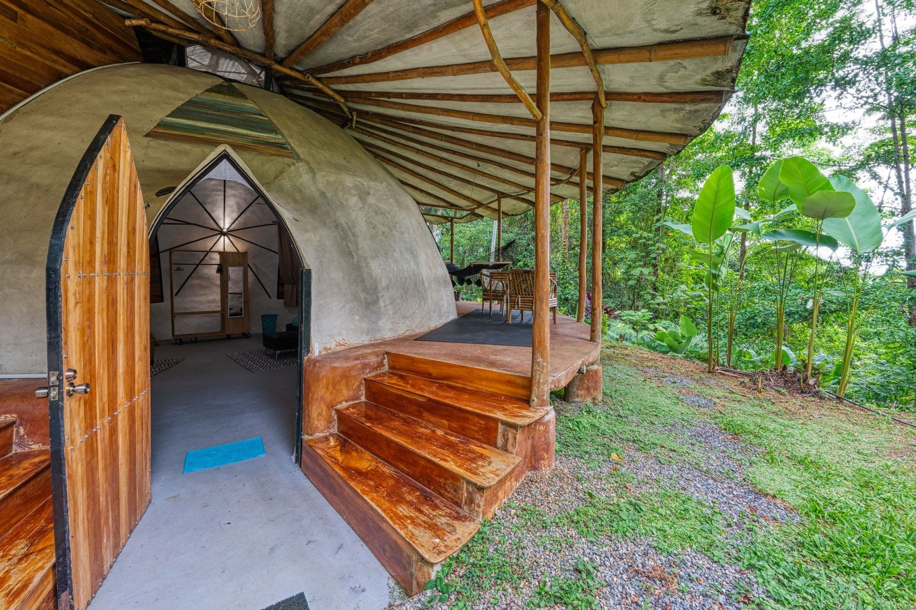 Unique Mountain Retreat Center, Tinamastes, Tinamastes, Perez Zeledon, Perez Zeledon, San Jose, Costa Rica 11909