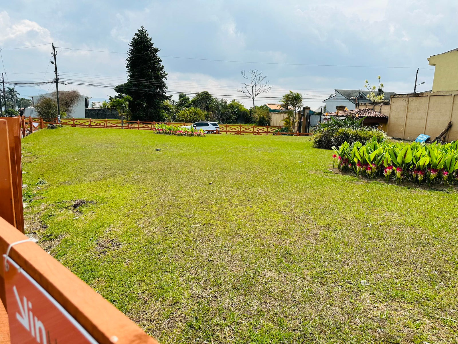 Prados del Este, Prados Del Este, Granadilla, Curridabat, Granadilla, Montes De Oca, San Jose, Costa Rica 11801
