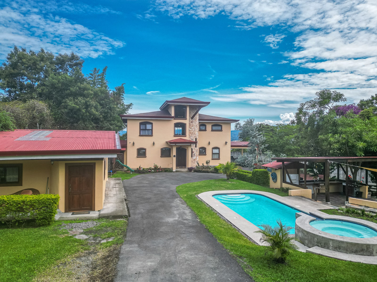 Spectacular View Estate in Escazu — photo 2 of 19