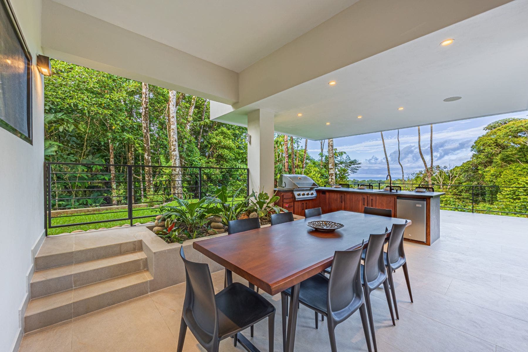 Residential Luxury Gem — photo 6 of 19