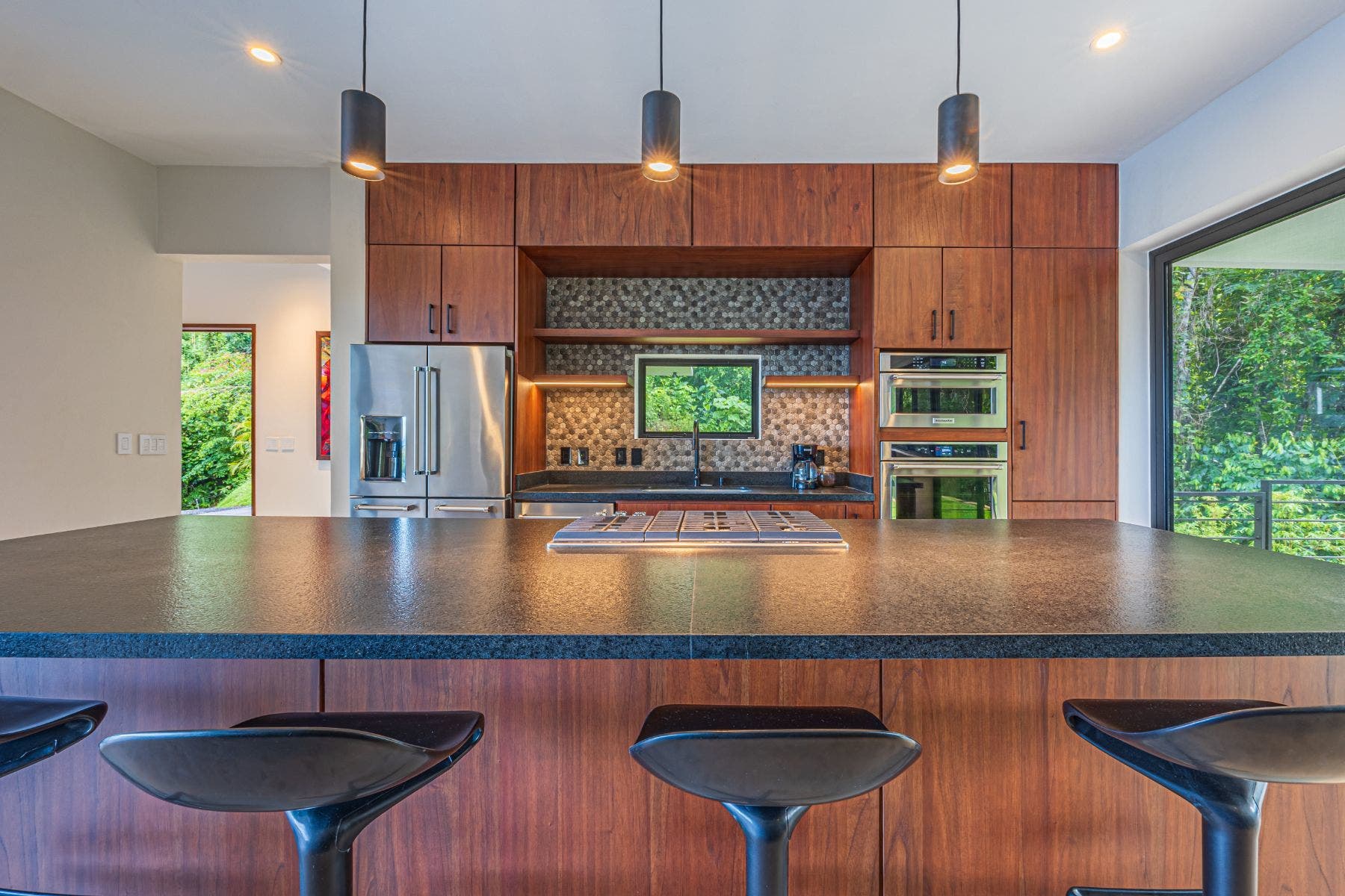 Residential Luxury Gem — photo 15 of 19