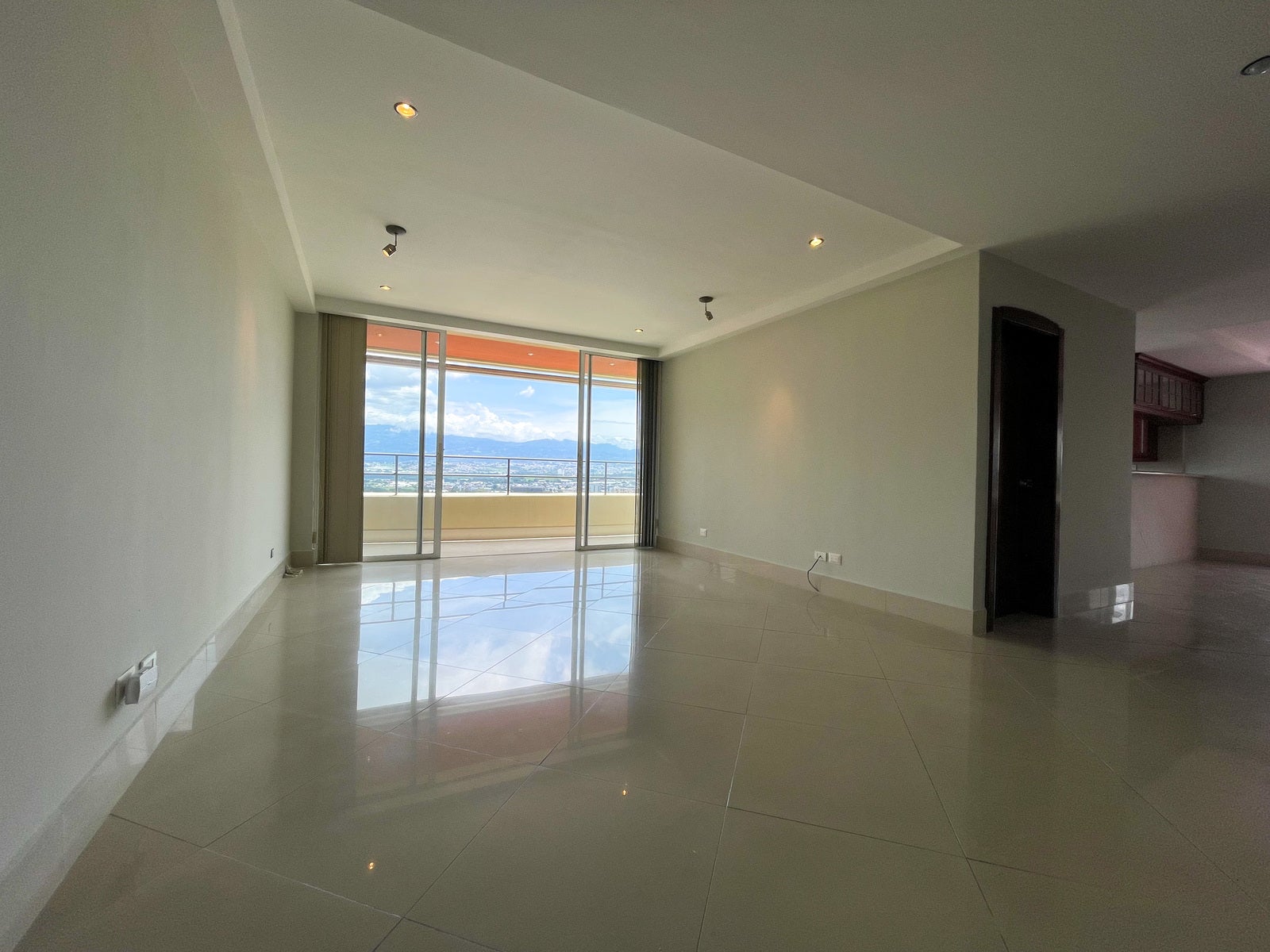 Panoramic Residence Jaboncillos — photo 5 of 15