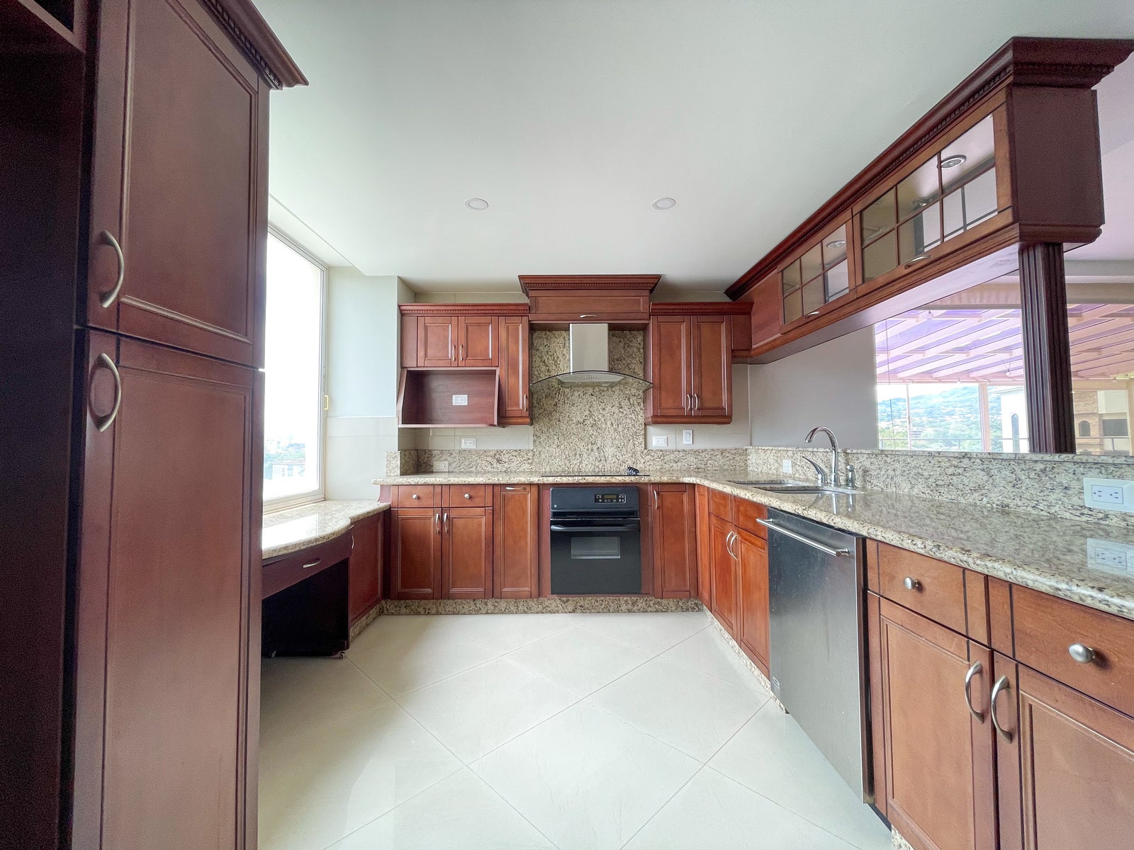 Panoramic Residence Jaboncillos — photo 7 of 15