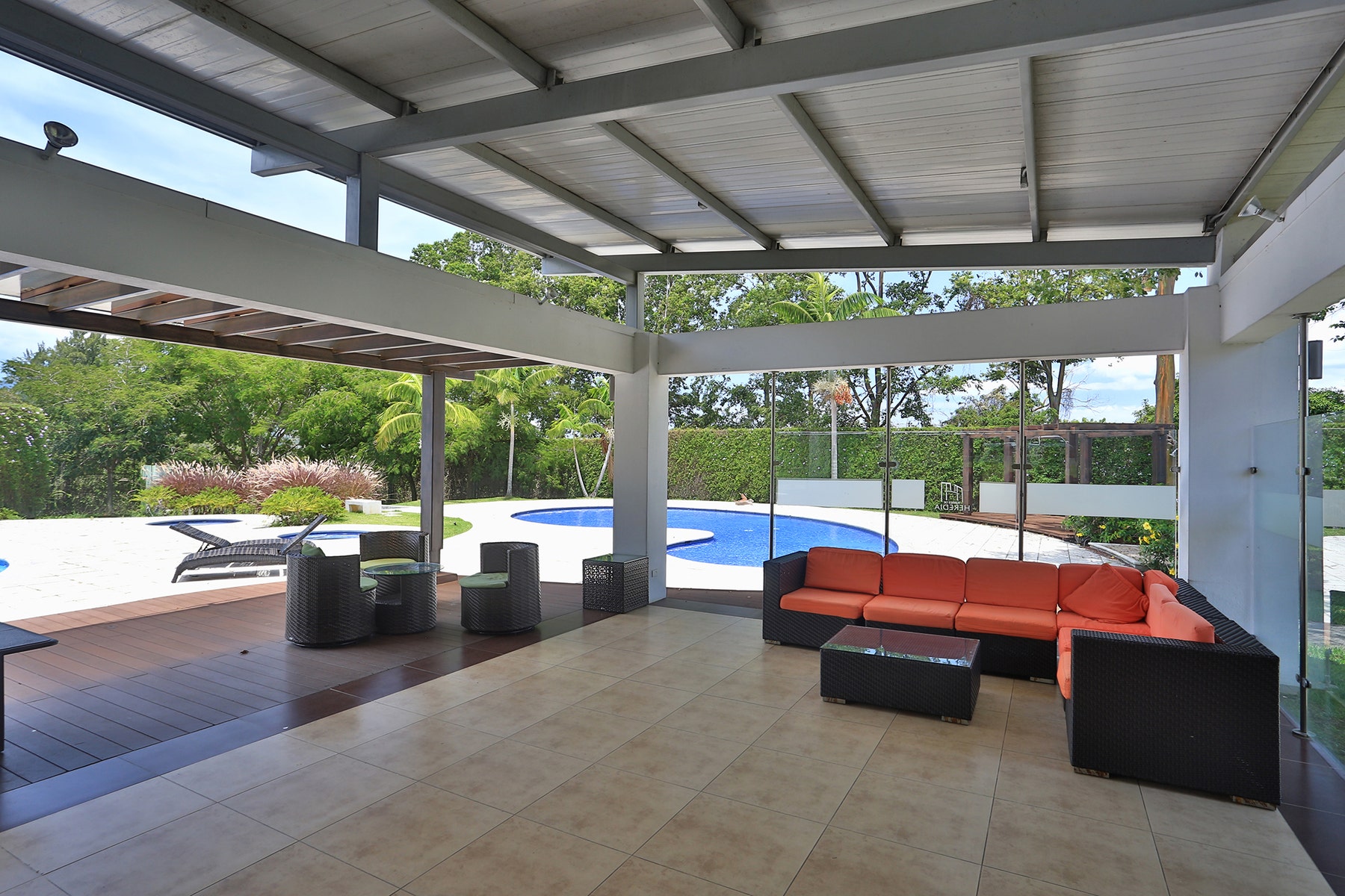Torres de Heredia One Bedroom Condo — photo 16 of 16