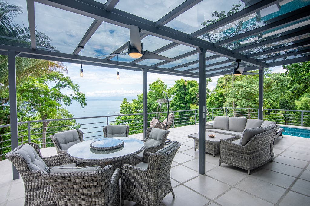 Stunning Brand-New Villa in Exclusive Altos de Leonamar Oceanfront Community — photo 10 of 19