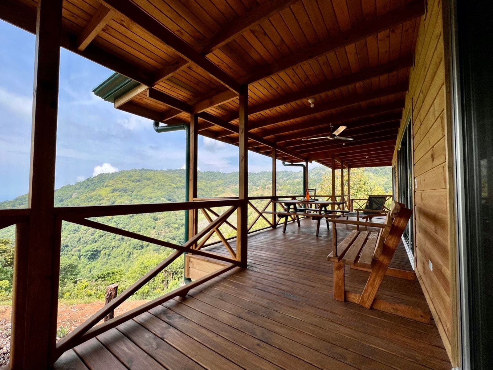 Mountain Retreat Home and Guest Houses — photo 8 of 18