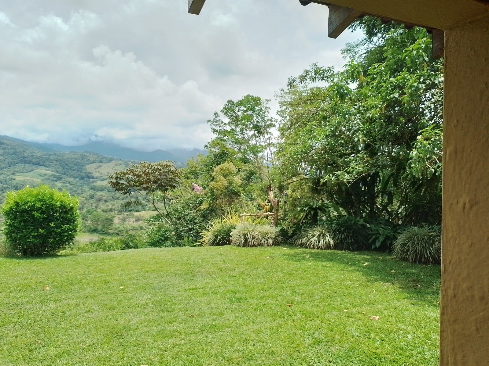 Mountain View Hacienda, Rivas, Perez Zeledon, San Jose, Costa Rica 11904 — photo 4 of 5