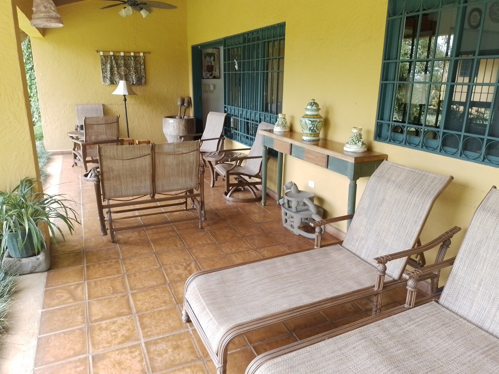 Mountain View Hacienda — photo 9 of 19
