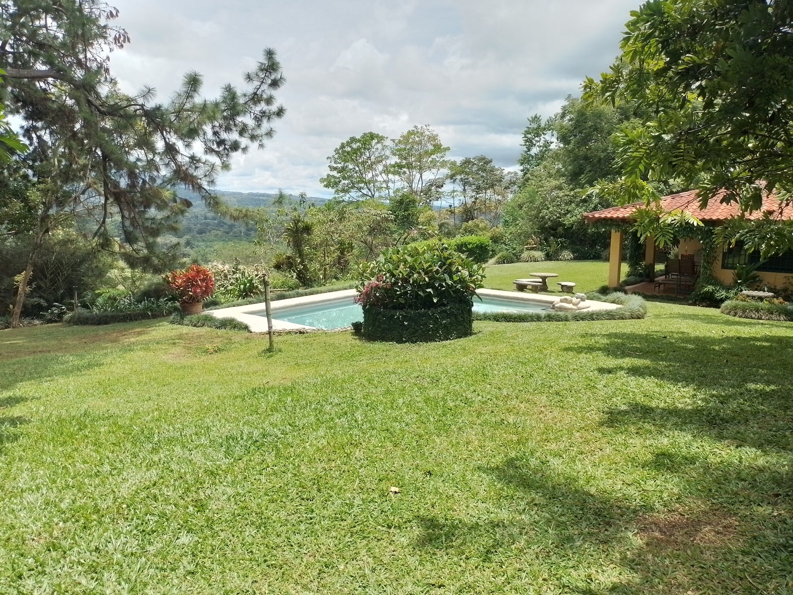 Mountain View Hacienda — photo 16 of 19