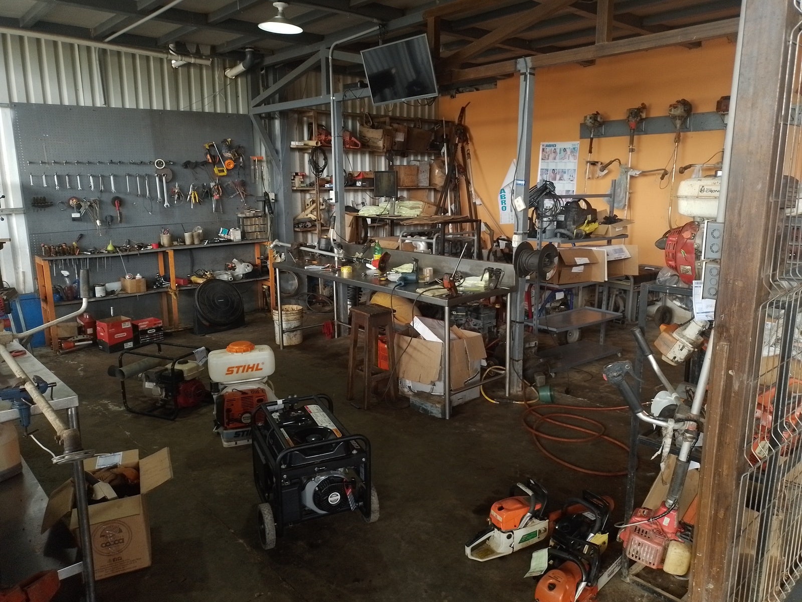 Large Active Commercial Site — photo 15 of 19