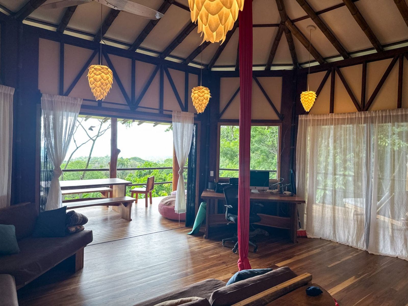 Sustainable Home in the Uvita Hills — photo 5 of 14