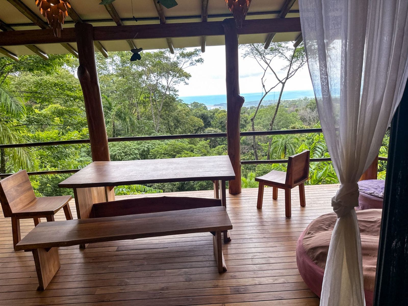 Sustainable Home in the Uvita Hills — photo 6 of 14