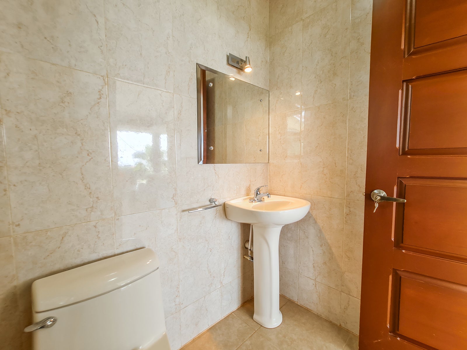 Hacienda Las Flores Estate Home — photo 6 of 19