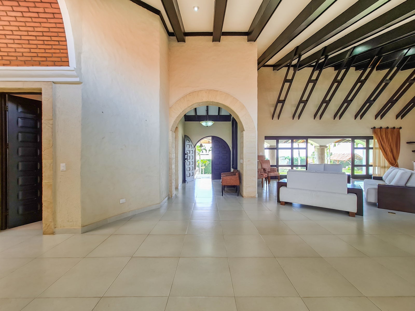 Hacienda Las Flores Estate Home — photo 12 of 19