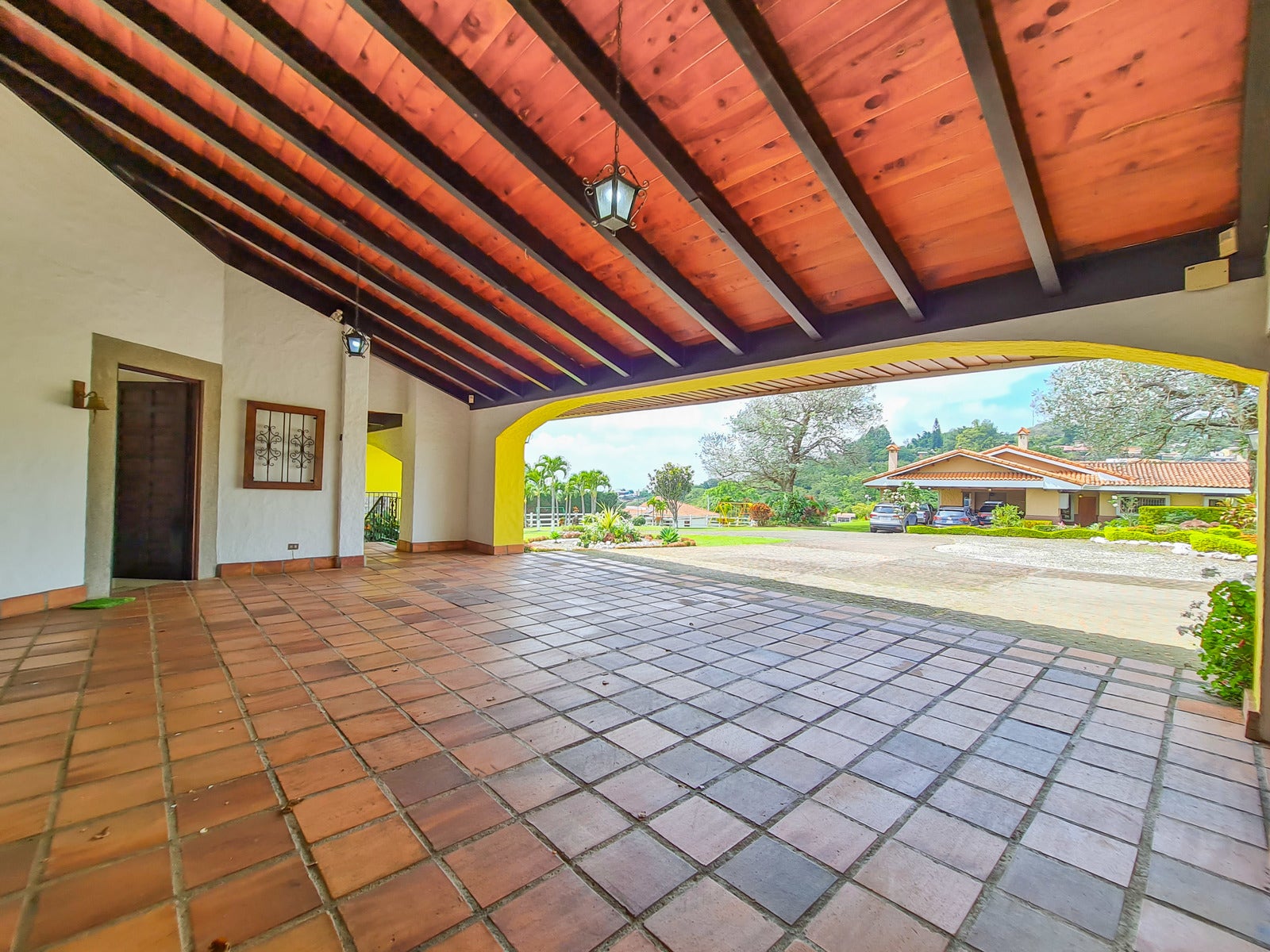 Hacienda Las Flores Estate Home — photo 17 of 19