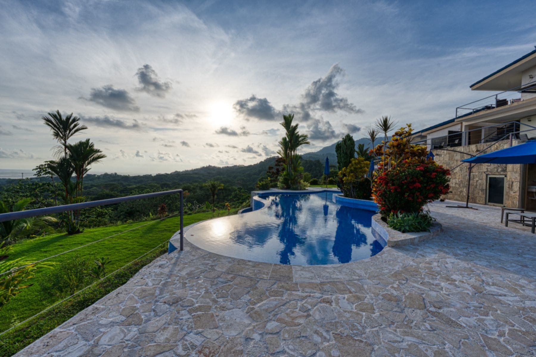 Four Bedrooms Ocean View Villa — photo 11 of 19