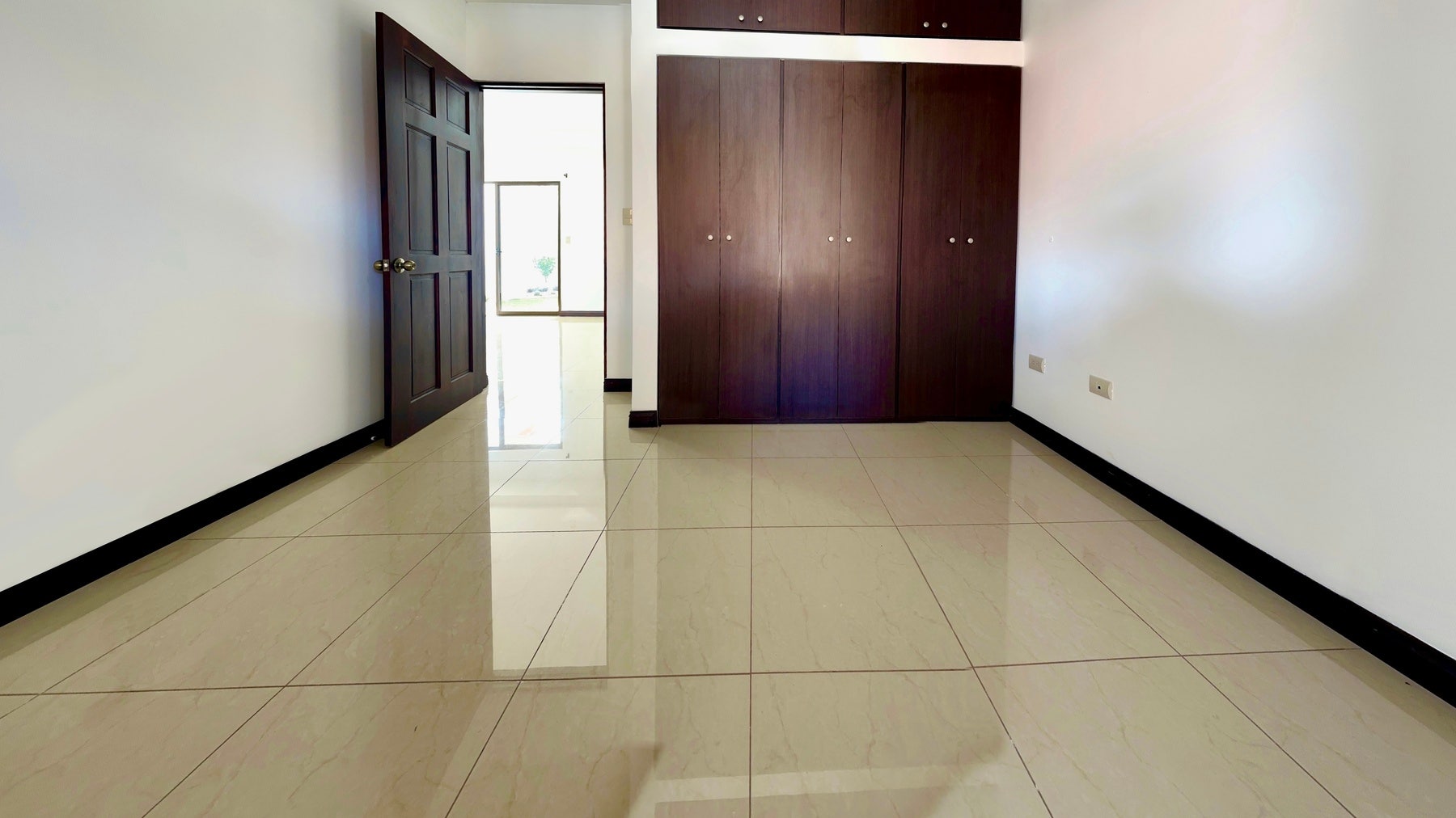Monte Blanco Condominium , #21 — photo 3 of 10