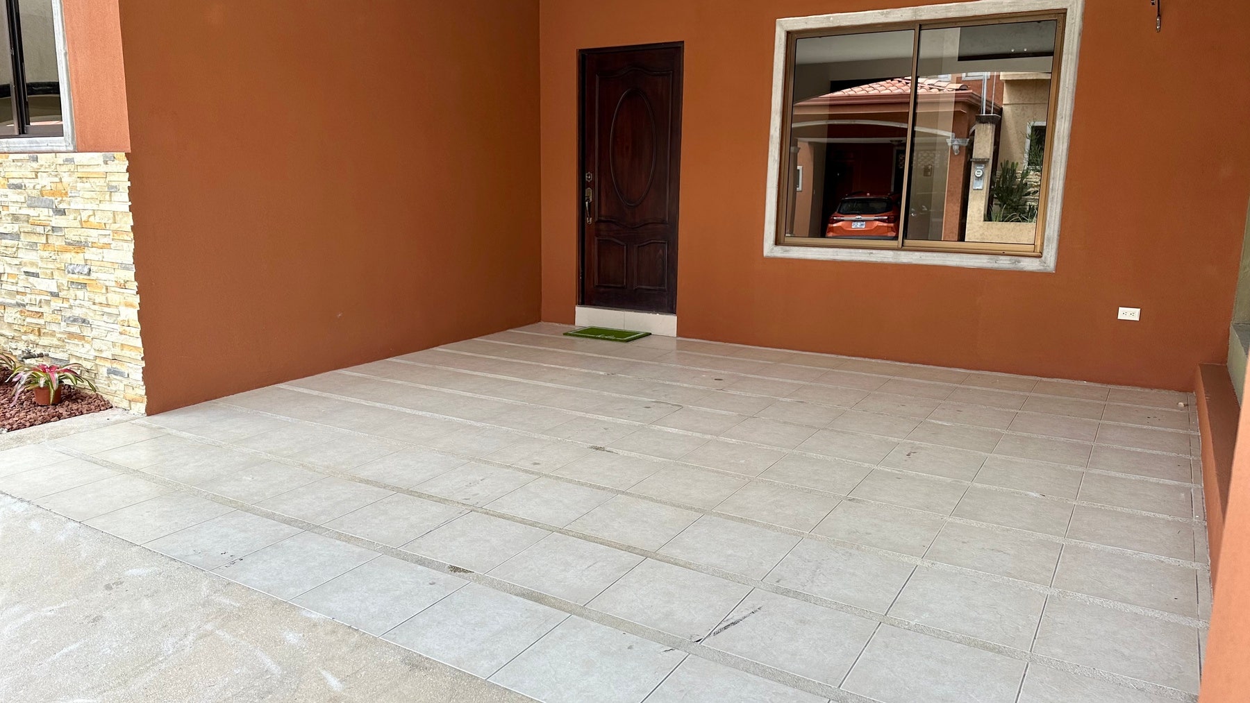Monte Blanco Condominium , #21 — photo 4 of 10