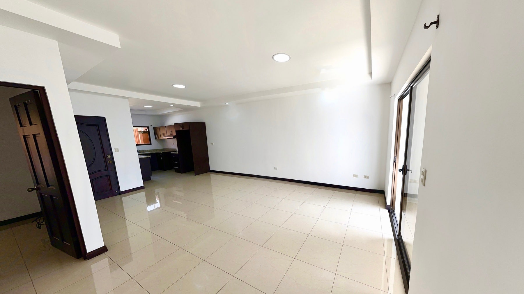 Monte Blanco Condominium , #21 — photo 8 of 10