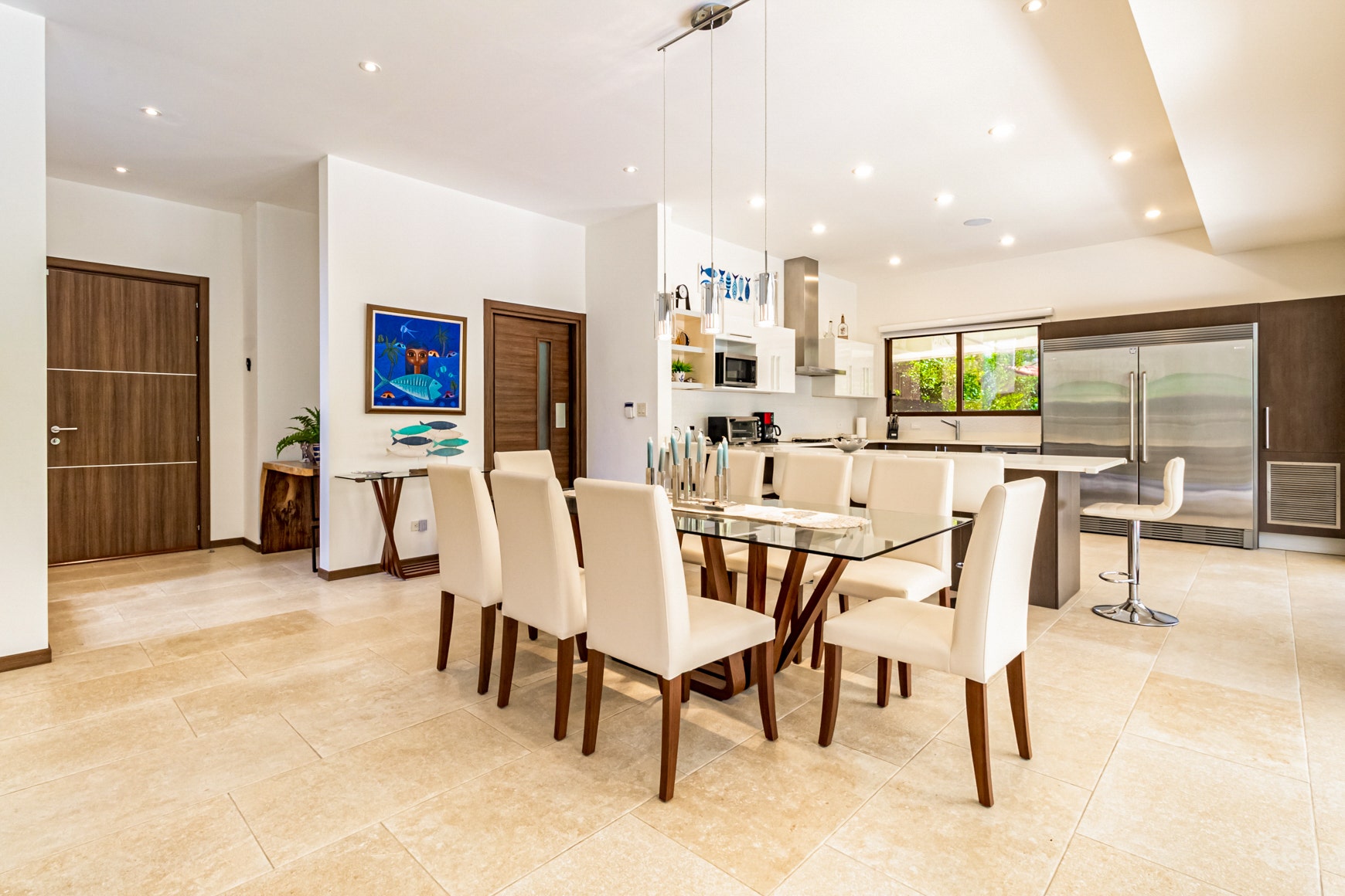 Contemporary Villa in La Estancia Condominium — photo 7 of 19