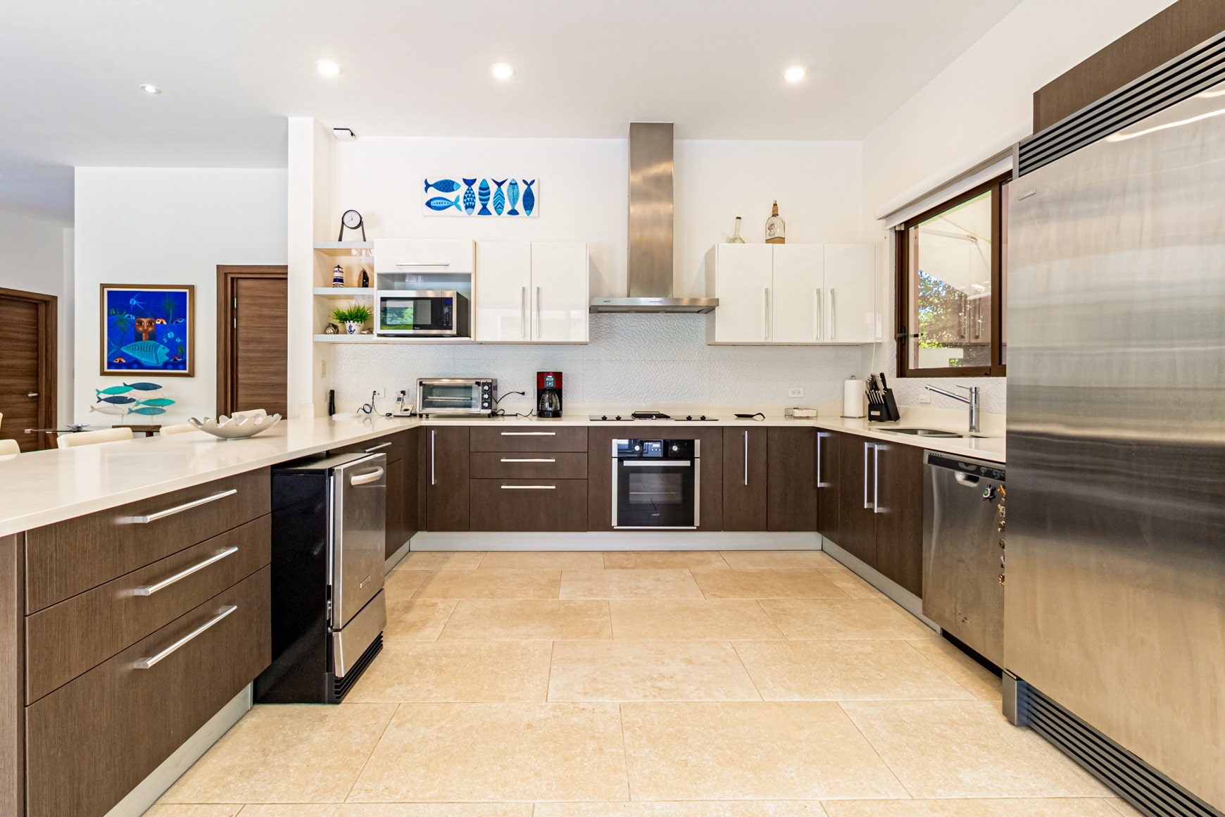 Contemporary Villa in La Estancia Condominium — photo 9 of 19
