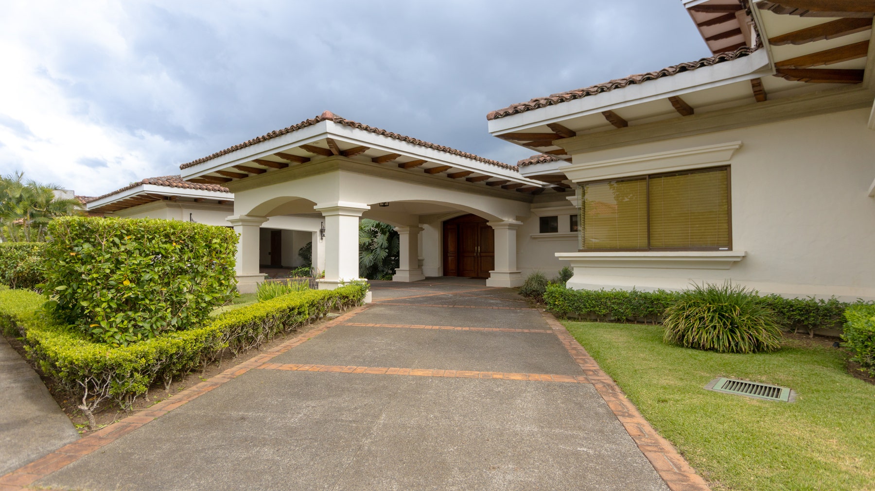 Single Level Home in Bosques de Lindora — foto 6 de 19