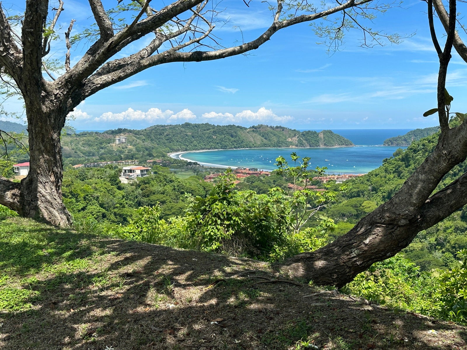Best Lot location in Vista Tres Bahias, Los Suenos — photo 4 of 10