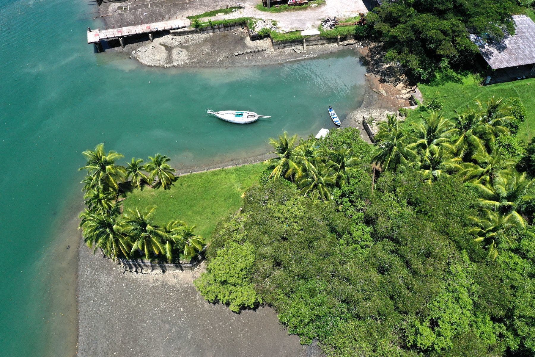 Unique Waterfront Land in Golfito, Golfito, Golfito, Golfito, Golfito, Puntarenas, Costa Rica 60701 — photo 4 of 5