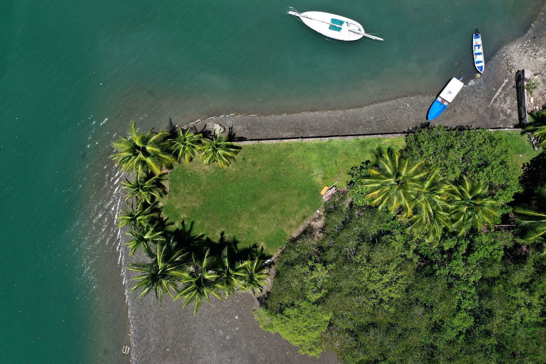 Unique Waterfront Land in Golfito — photo 9 of 11