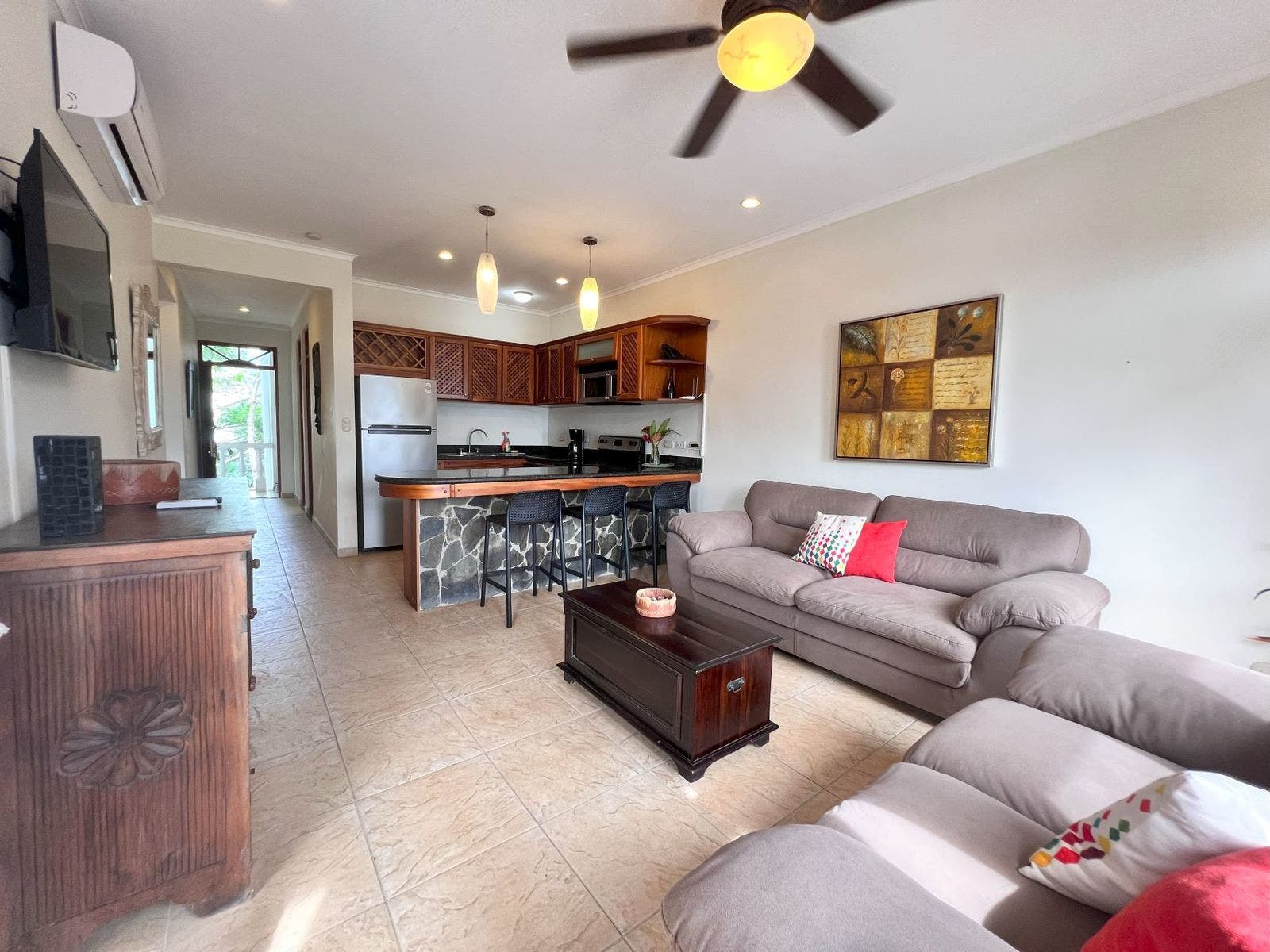 Oceanfront apartment La Paloma Blanca, #B2 — photo 7 of 18