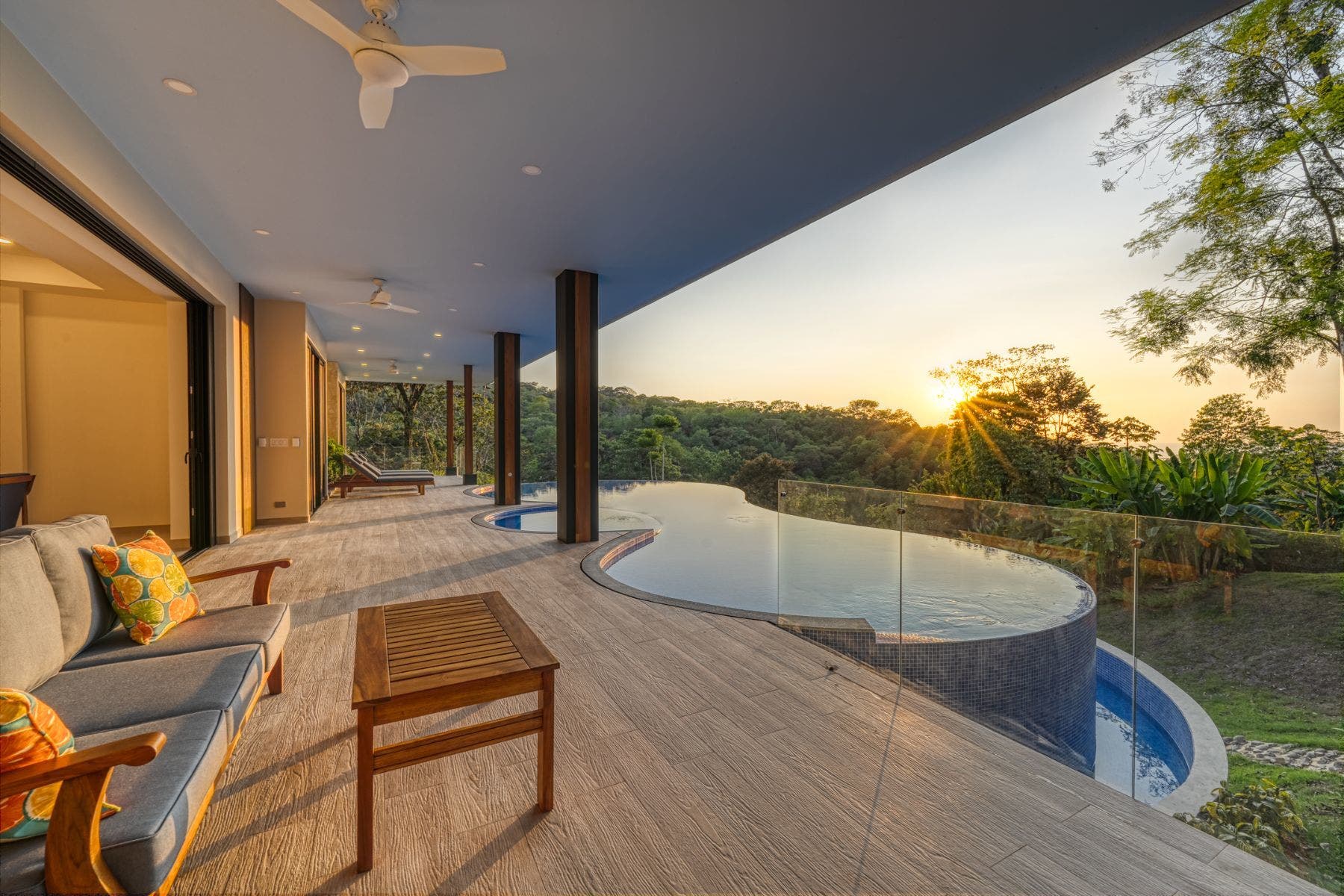 Luxury Estate at Dulce Pacifico — photo 10 of 19