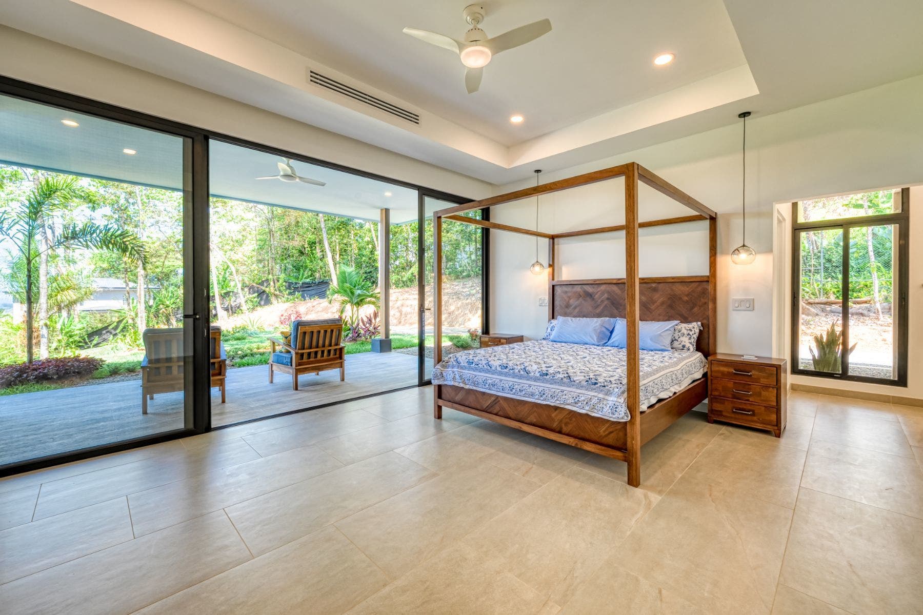 Luxury Estate at Dulce Pacifico — photo 7 of 19