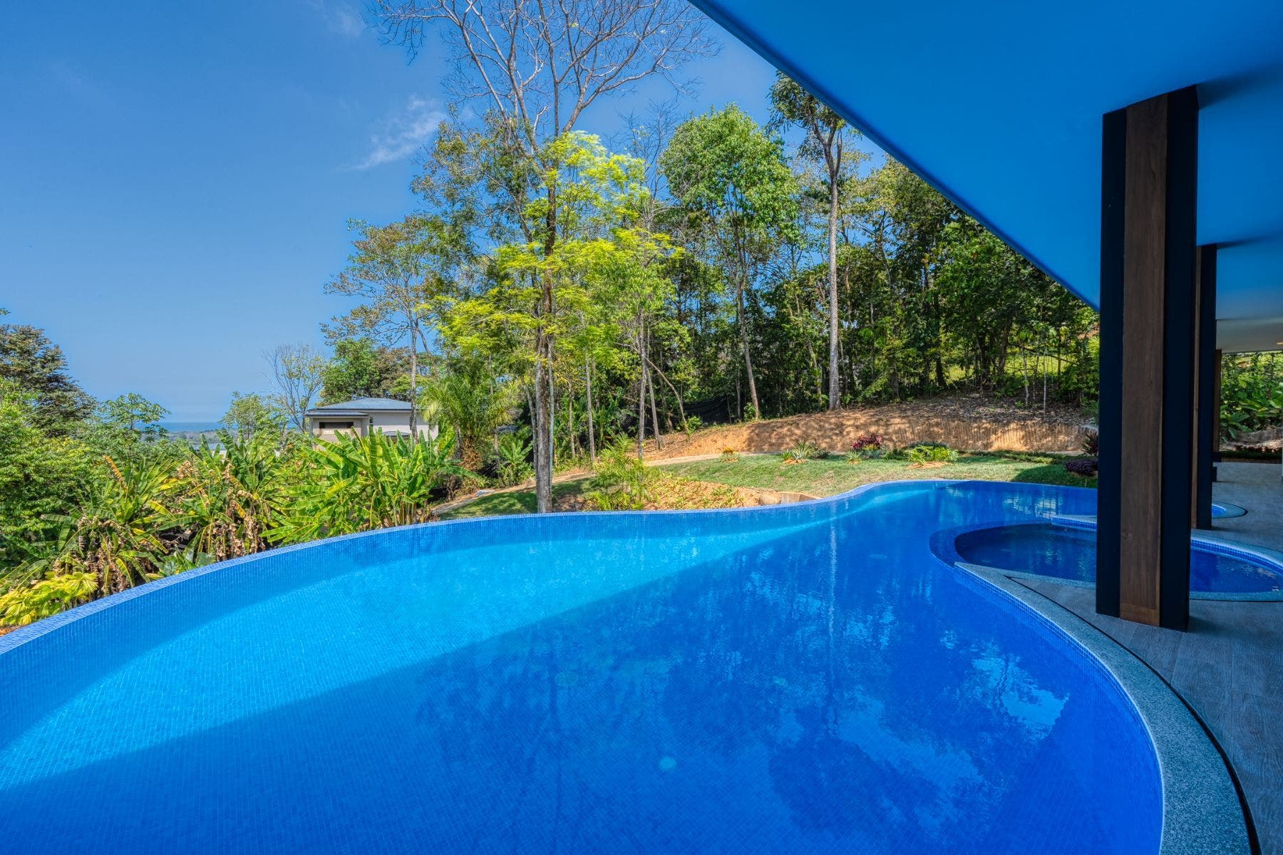 Luxury Estate at Dulce Pacifico — photo 11 of 19