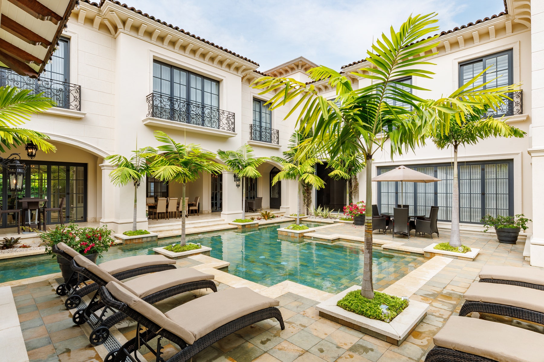La Hacienda Villa Nobile — photo 2 of 19