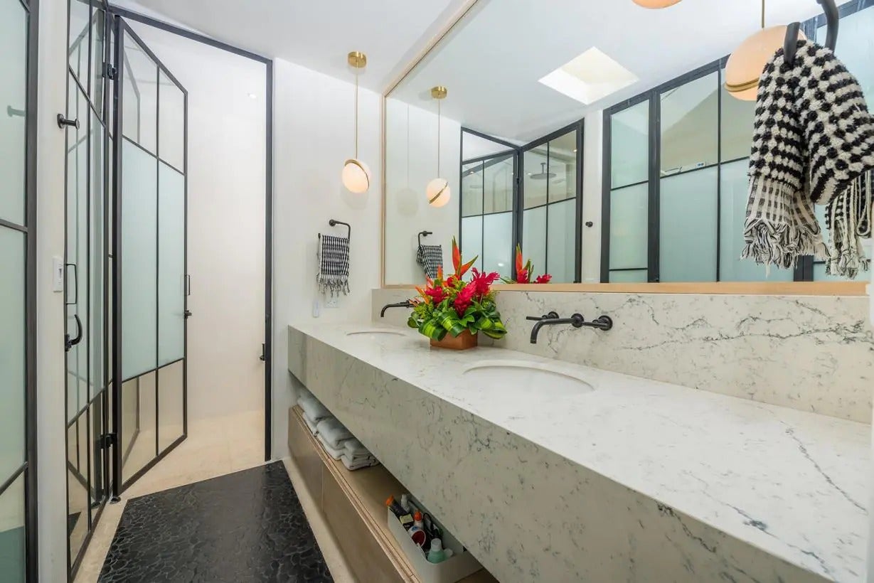 Luxury Home on Paseo Miraflores — foto 16 de 19