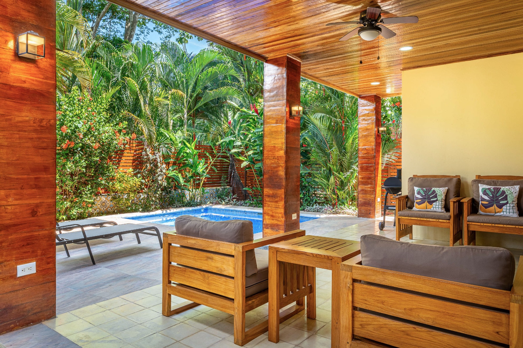 Villa del Sol 3 Bedroom Home in Dominical — photo 12 of 16