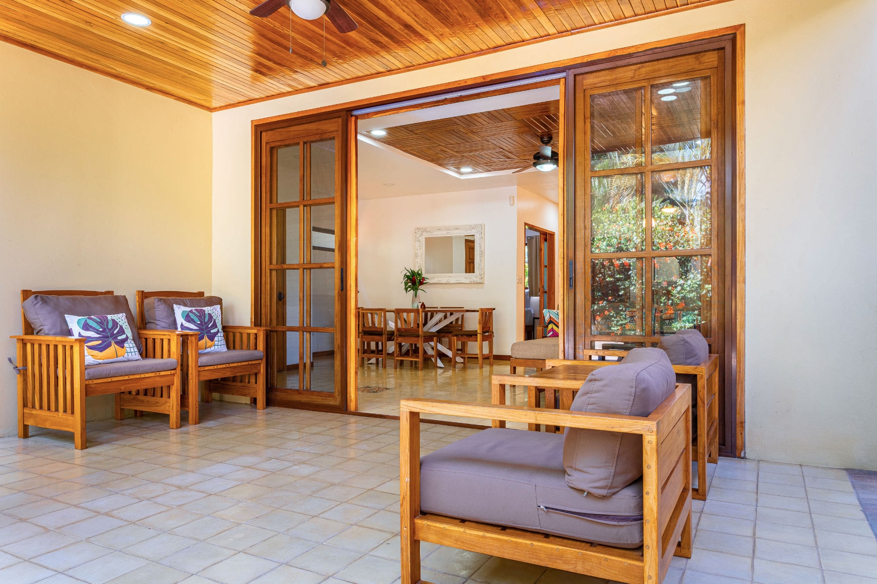 Villa del Sol 3 Bedroom Home in Dominical — photo 10 of 16