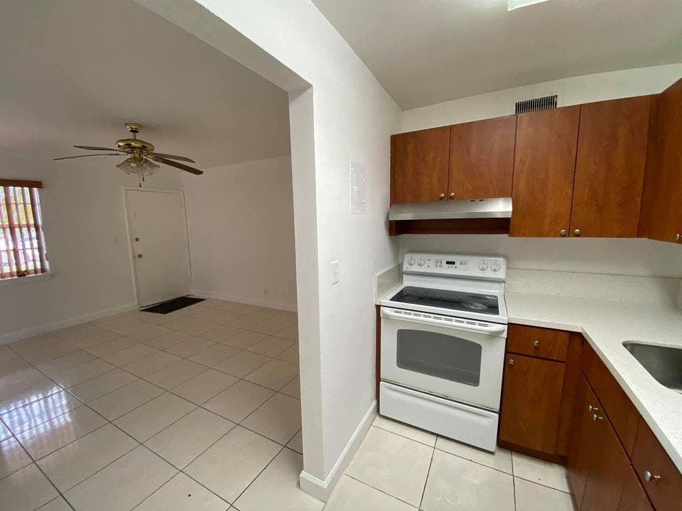11195 SW  1 Street, #119, Miami, FL 33177