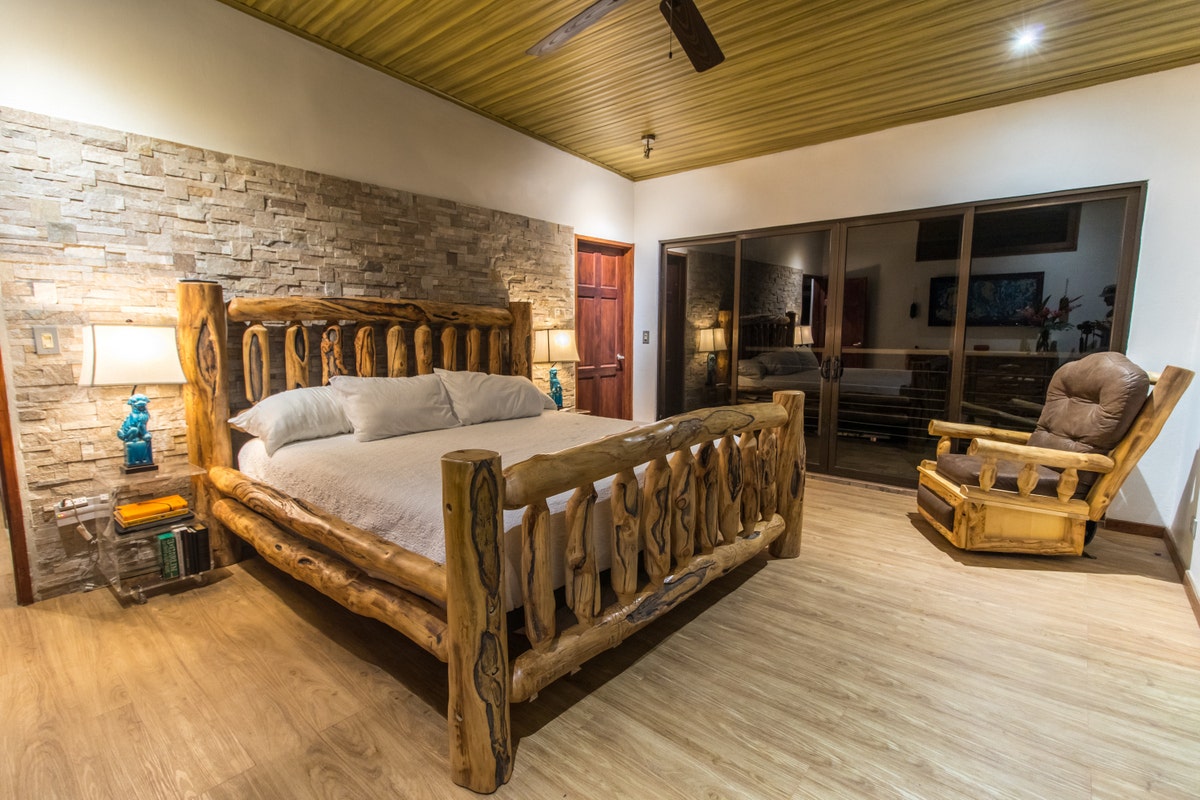 Five Bedroom House With a Large Green Area in Santiago Playa Hermosa — photo 12 of 18