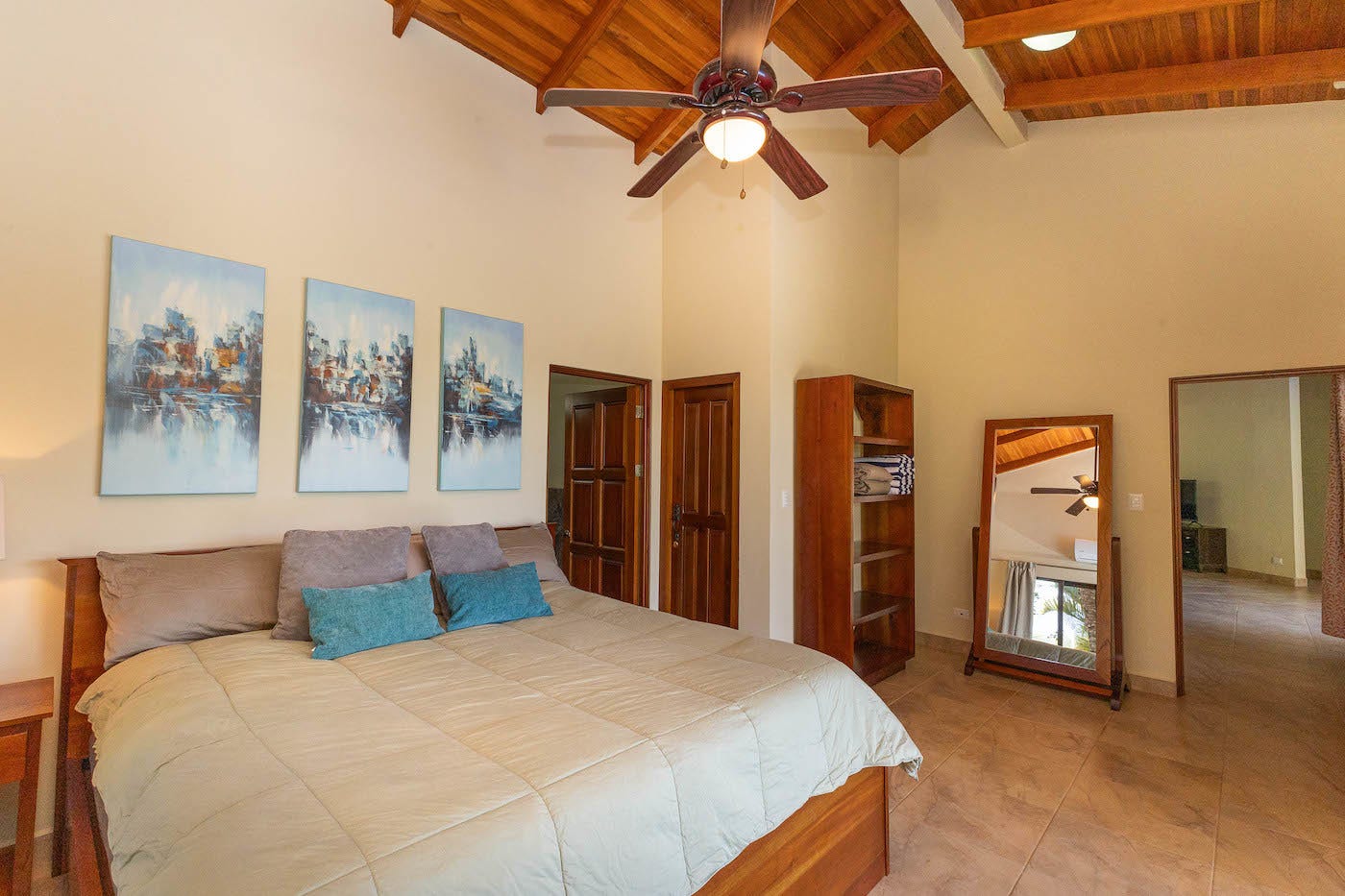 Affordable Chontales Home with Mountain and Ocean View — photo 10 of 19