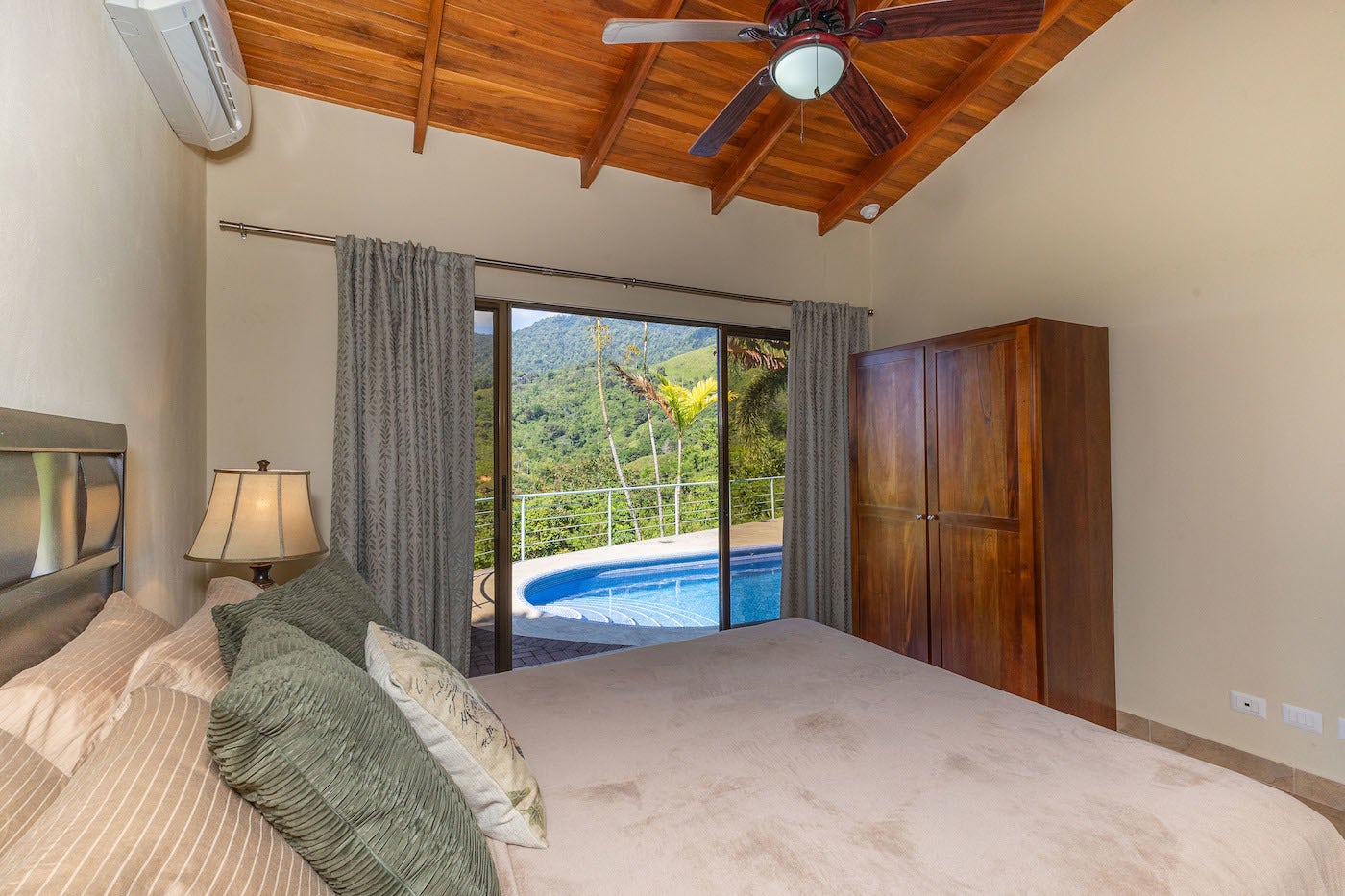 Affordable Chontales Home with Mountain and Ocean View — photo 15 of 19