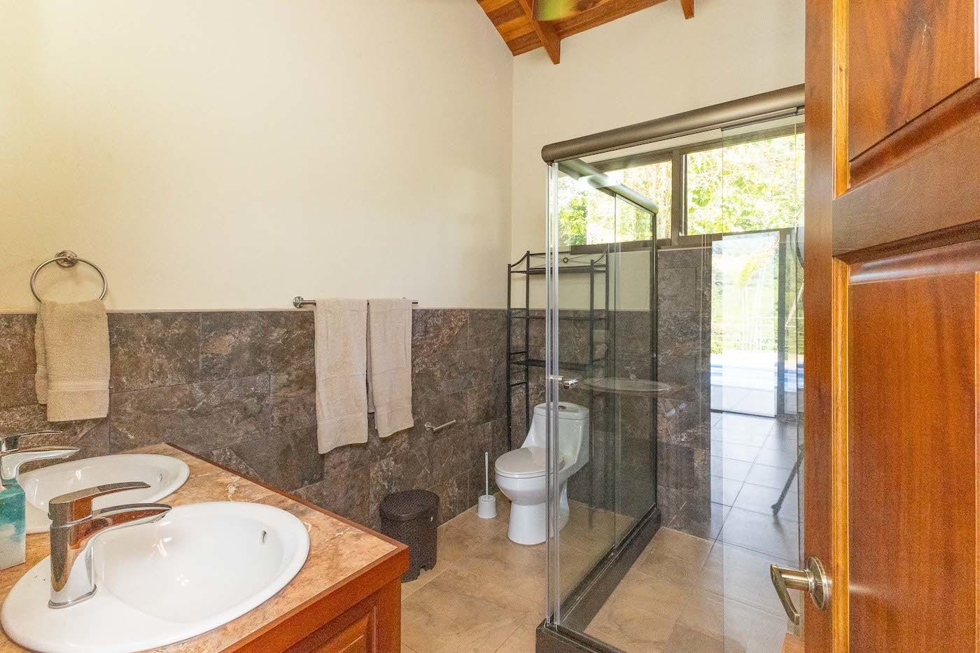 Affordable Chontales Home with Mountain and Ocean View — photo 17 of 19