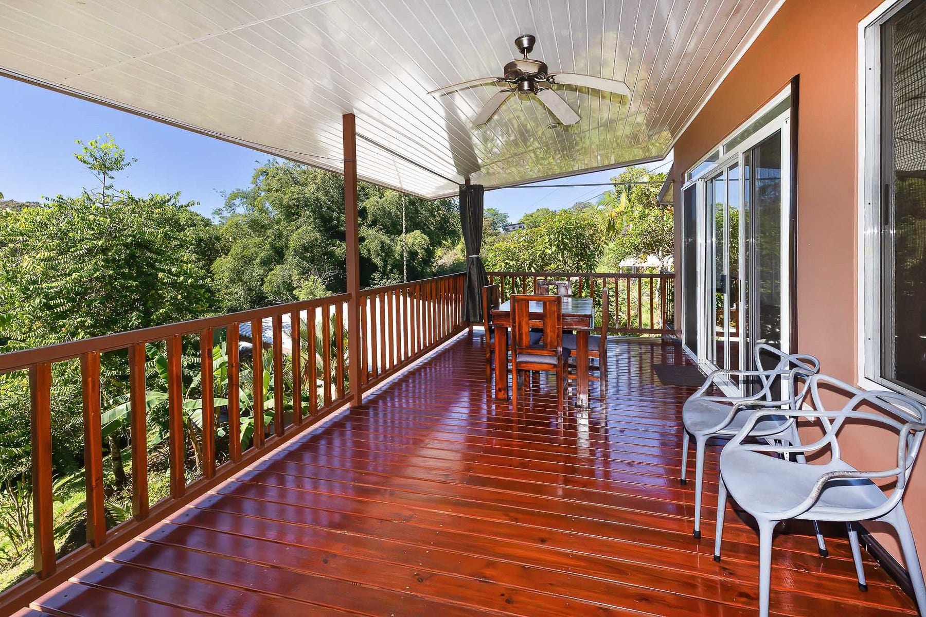 Residential Property Near Ocean — photo 11 of 19